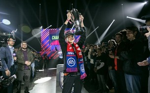 16-летний киберспортсмен выиграл первый крупный чемпионат по FIFA 18